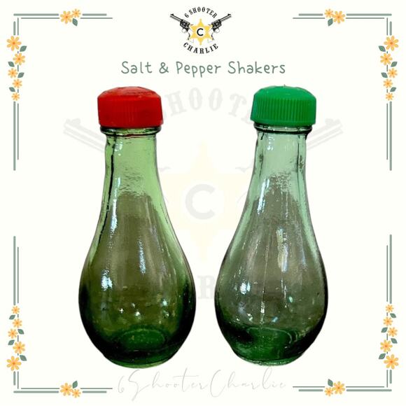Vintage Small Green Empty Glass Bottle Collectors Salt Pepper Shakers Unique - Picture 1 of 4